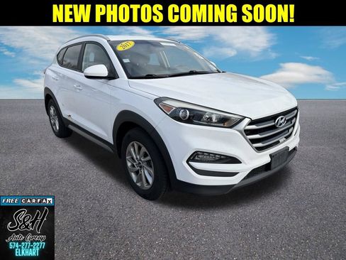 Used 2017 Hyundai Tucson SE image 1