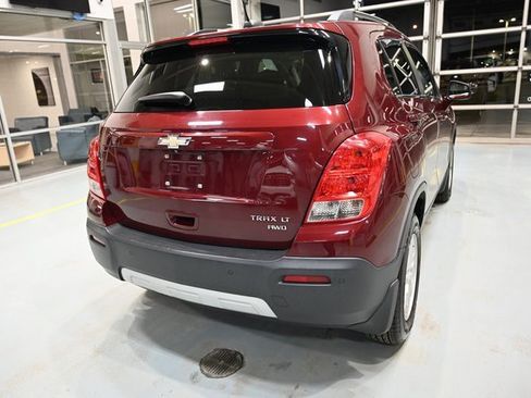 Used 2016 Chevrolet Trax LT w/ LT Convenience Package image 5