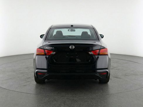 Used 2025 Nissan Altima 2.5 SV image 7