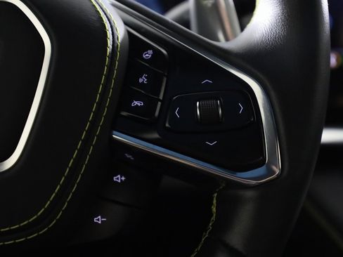 Used 2021 Chevrolet Corvette Stingray image 19