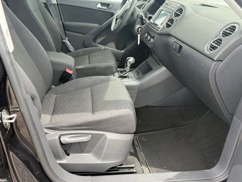 Used 2012 Volkswagen Tiguan S FWD image 14