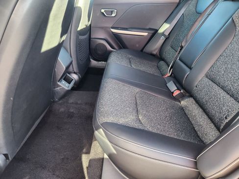 New 2025 Kia K4 GT-Line image 9