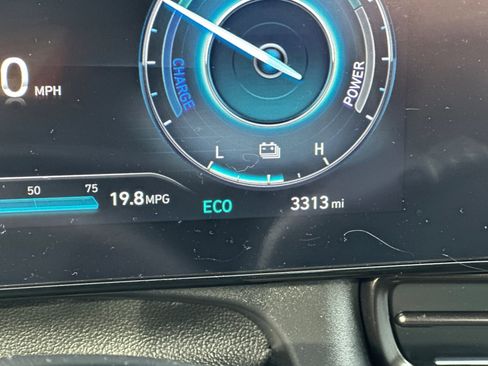 Certified 2025 Hyundai Elantra SEL w/ Cargo Package image 27