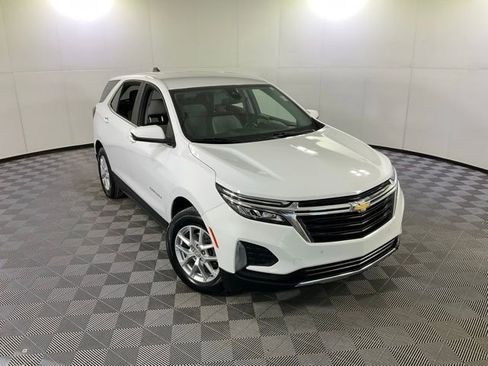 Used 2023 Chevrolet Equinox LT image 42