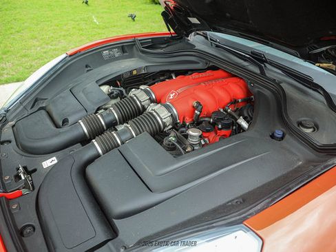 Used 2012 Ferrari California RWD image 26