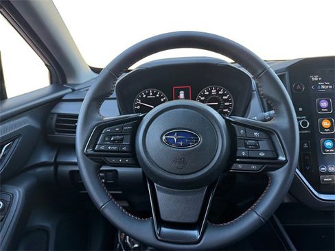 Used 2025 Subaru Crosstrek 2.5i Limited w/ Crosstrek Mirror Package image 14