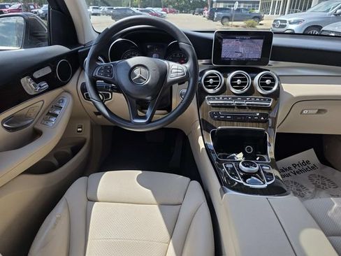 Certified 2018 Mercedes-Benz GLC 300 image 10