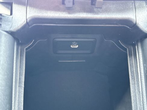 New 2026 Mercedes-Benz GLC 300 4MATIC image 30
