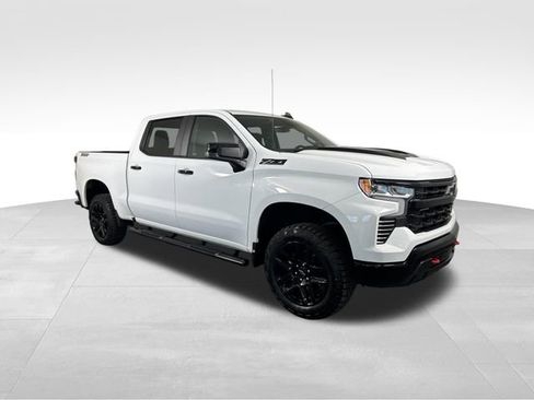 Used 2023 Chevrolet Silverado 1500 LT Trail Boss w/ Protection Package AWD/4WD image 8