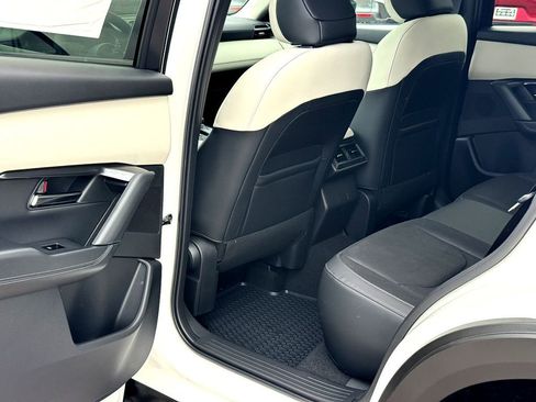 New 2026 MAZDA CX-5 Select AWD/4WD image 17