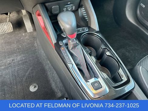 Used 2023 Chevrolet TrailBlazer RS w/ Technology Package image 15