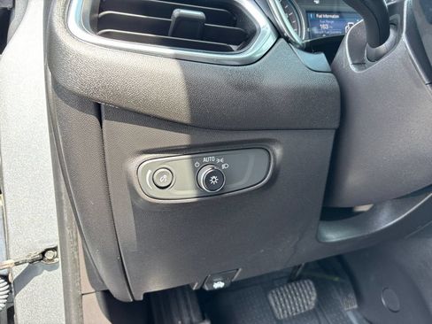 Used 2024 Chevrolet Equinox LT w/ LPO, Floor Liner Package AWD/4WD image 19
