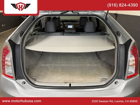 Used 2013 Toyota Prius Four w/ Deluxe Solar Roof Pkg FWD image 50