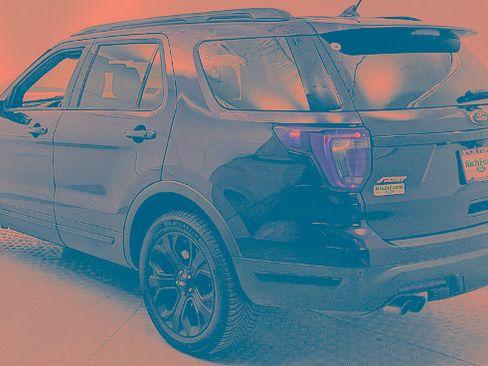 Certified 2019 Ford Explorer Sport AWD/4WD image 4