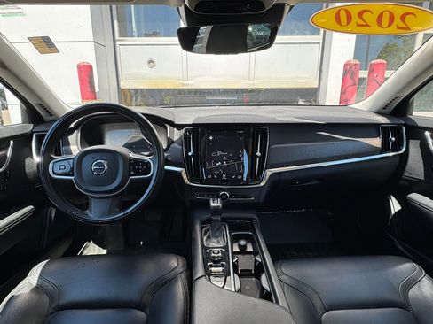 Used 2020 Volvo V90 T6 Cross Country AWD/4WD image 13