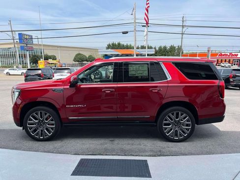 New 2026 GMC Yukon Denali Ultimate AWD/4WD image 6