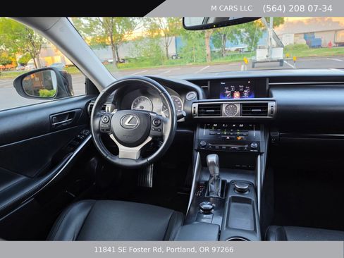Used 2014 Lexus IS 250 RWD image 11