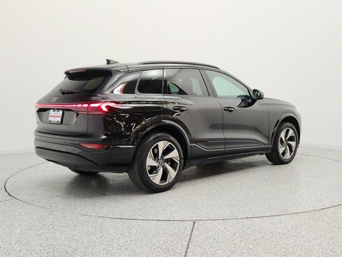 Used 2025 Audi Q6 e-tron Premium Plus w/ Premium Plus AWD/4WD image 5
