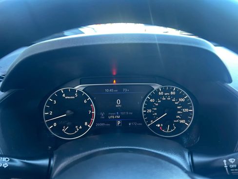 Used 2023 Nissan Altima 2.5 SV AWD/4WD image 5