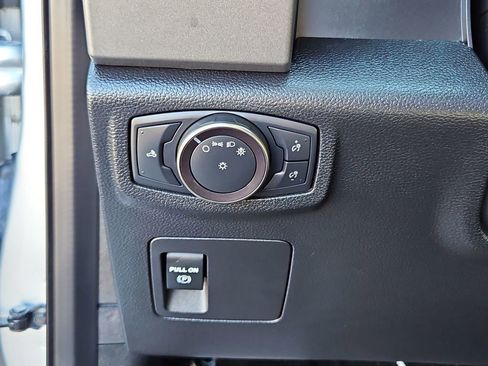 Used 2019 Ford F150 Raptor image 15