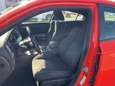 Used 2019 Dodge Charger R/T w/ Cold Weather Package image 22