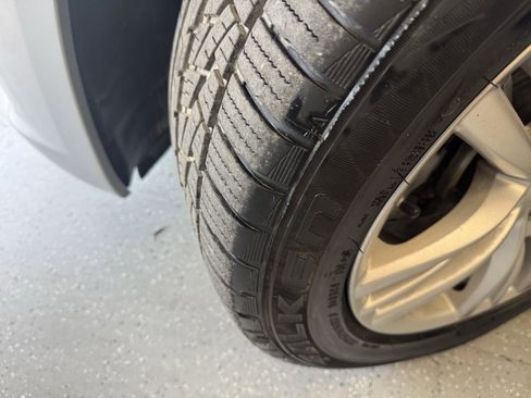 Used 2010 INFINITI G37 Journey w/ Premium Pkg image 22