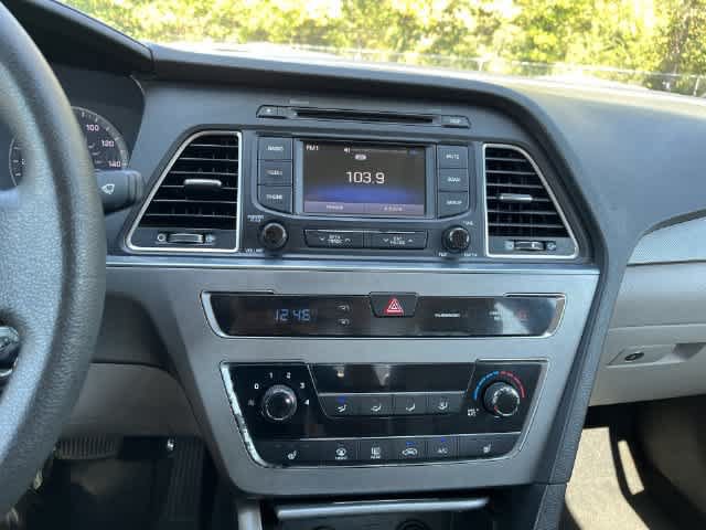 Used 2015 Hyundai Sonata Sport FWD image 23