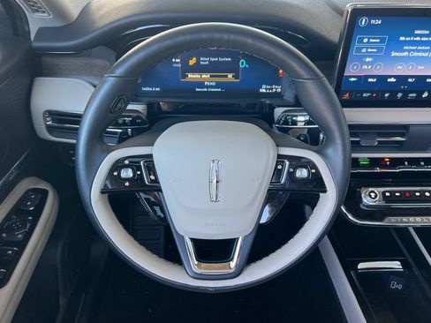 Certified 2025 Lincoln Corsair Grand Touring w/ Equipment Group 301A AWD/4WD image 12