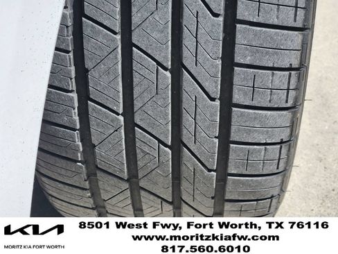 Used 2022 Cadillac CT4 V w/ Navigation Package RWD image 10