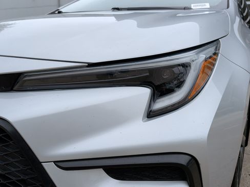 Used 2023 Toyota Corolla SE FWD image 6