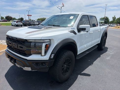 Used 2025 Ford F150 Raptor AWD/4WD image 2