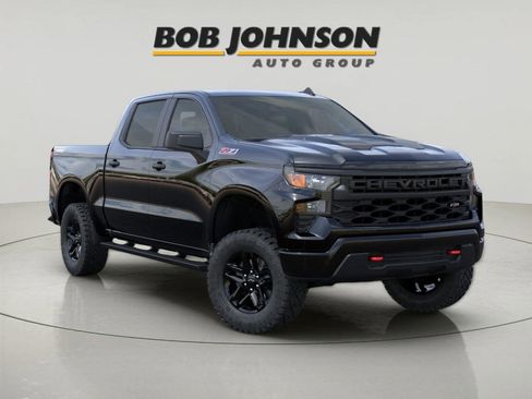 New 2026 Chevrolet Silverado 1500 Custom Trail Boss AWD/4WD image 1