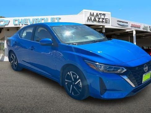 Used 2024 Nissan Sentra SV w/ All-Weather Package FWD image 2
