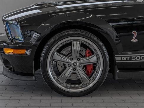 Used 2007 Ford Mustang Shelby GT500 RWD image 4