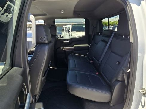 Used 2020 Chevrolet Silverado 1500 LTZ w/ LTZ Premium Package AWD/4WD image 11