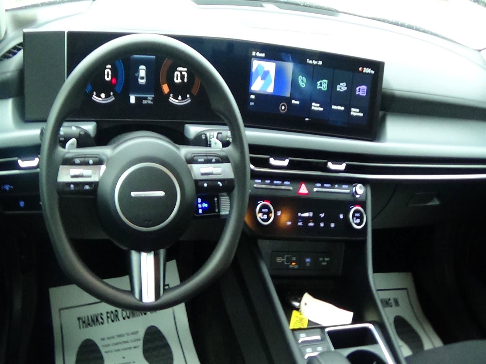 Used 2025 Hyundai Sonata SEL FWD image 12