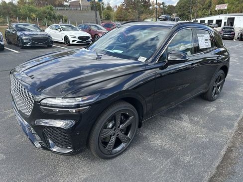 Used 2024 Genesis GV70 3.5T Sport w/ Sport Advanced Package image 3