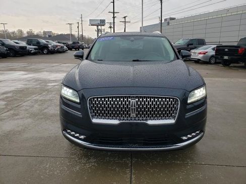 Used 2022 Lincoln Nautilus Reserve w/ Equipment Group 202A image 3