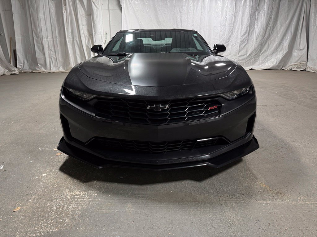 Used 2024 Chevrolet Camaro LT RWD image 2