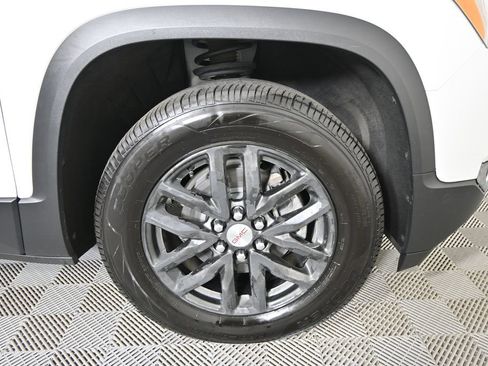 Used 2019 GMC Acadia SLT AWD/4WD image 11