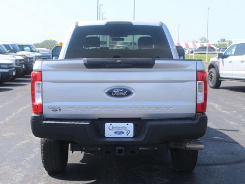Used 2019 Ford F250 XLT AWD/4WD image 4