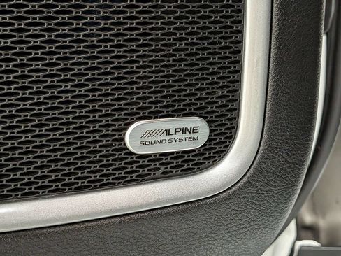 Certified 2022 Jeep Compass Latitude w/ Sun and Sound Group FWD image 12