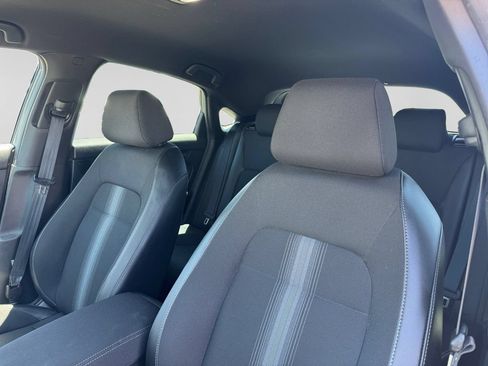 Used 2025 Honda Civic Sport image 17