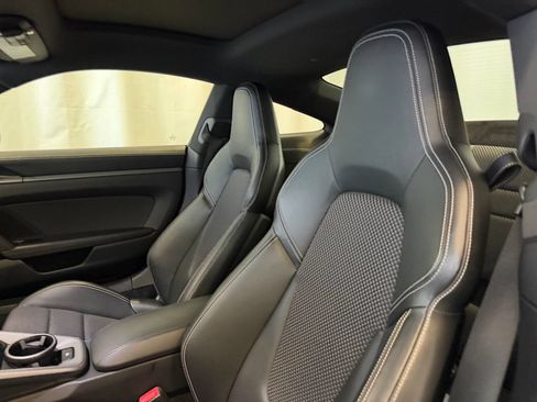 Certified 2020 Porsche 911 Carrera RWD image 23