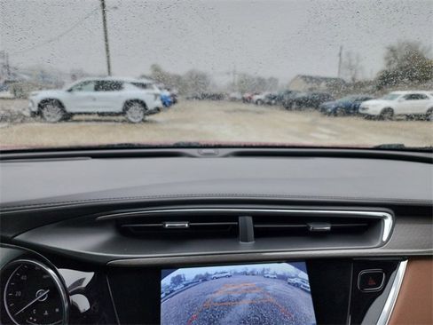 Used 2021 Buick Encore GX Essence w/ Experience Buick Package image 29