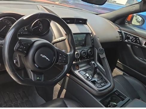Used 2017 Jaguar F-TYPE R AWD/4WD image 3