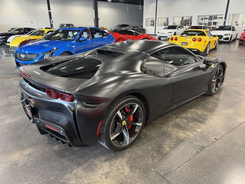 Used 2022 Ferrari SF90 Stradale AWD/4WD image 7
