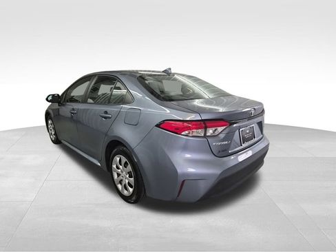 Used 2023 Toyota Corolla LE image 8