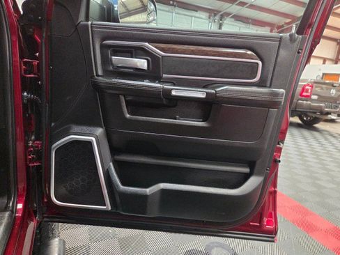 Used 2019 RAM 3500 Laramie AWD/4WD image 38