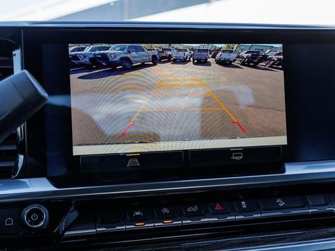 Used 2025 Chevrolet Silverado 1500 RST w/ Z71 Off-Road Package image 9